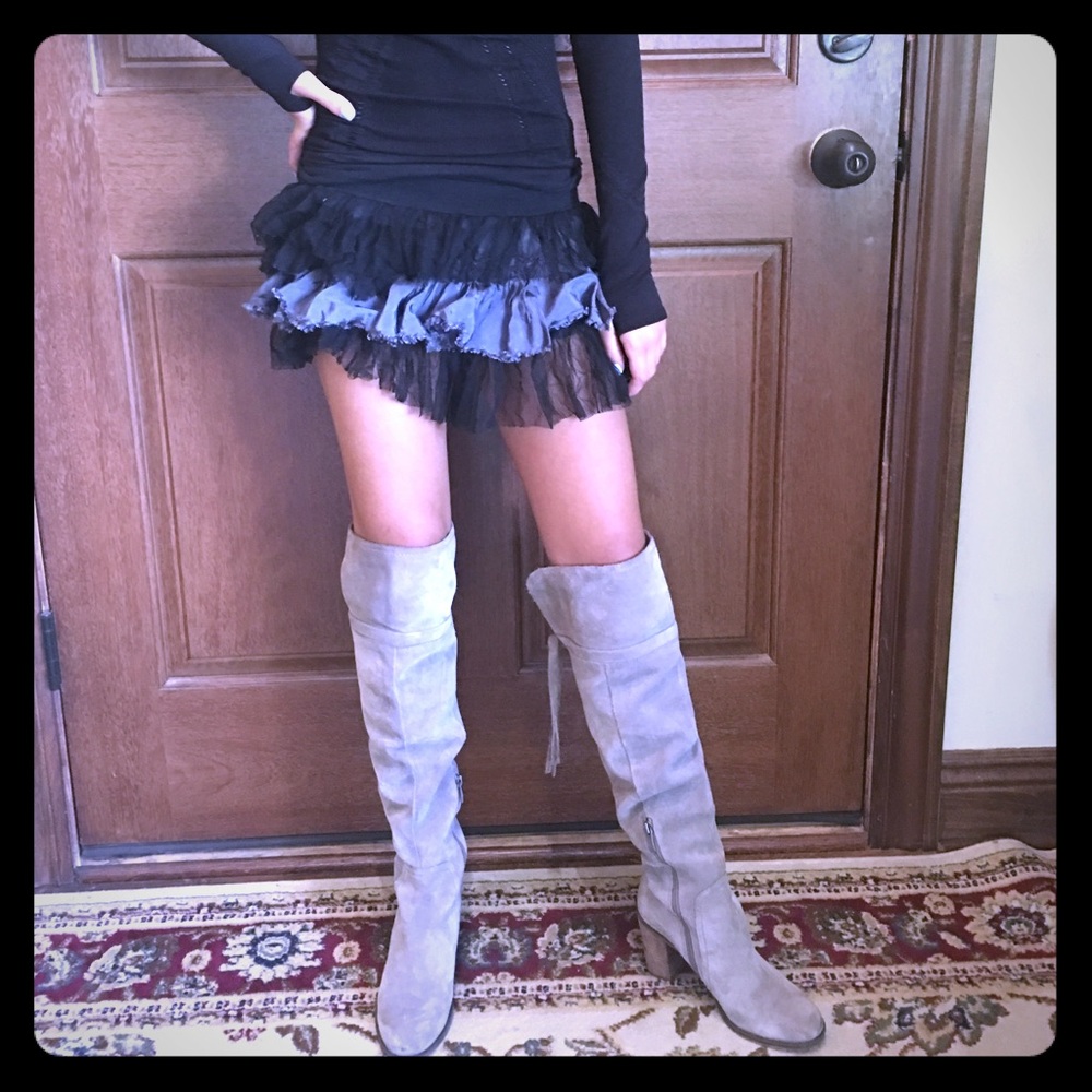 SOLD IN BUNDLE - NWT Free People Mini Skirt , Blk & Grey Left - Picture 3 of 4